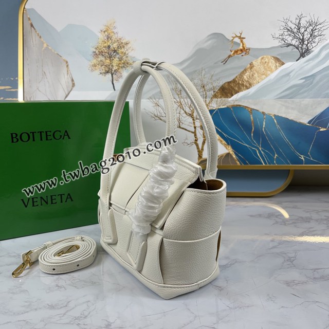 Bottega veneta高端女包 KF008 寶緹嘉荔枝紋石膏白arco29 BV經典款mini手拎肩背包  gxz1222